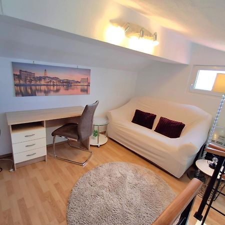 Apartment Natali Kaštel Stari Exterior foto